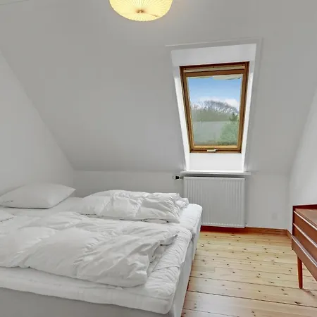 Vakantiehuis Lovely In With Wifi Fåborg