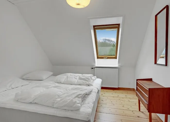 Vakantiehuis Lovely In With Wifi Fåborg